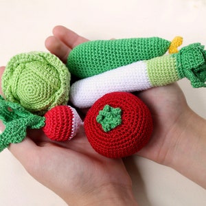 set of 5 pcs, crocheted vegetables, Kitchen decor, Easter gift, Play food, Crochet food Soft toys Handmade toy Eco friendly Learning toy