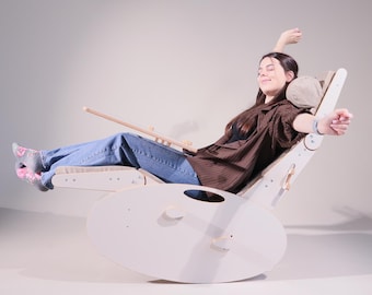 Adjustable Plywood Lounge Chair: Ergonomic Recliner Desk Chair