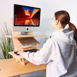 Desk Riser Laptop Stand Wood Adjustable Personalized Gift Table Office Workstation Modern Mini Computer Standing Desk Ergonomic Handmade