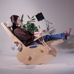 Verstellbarer Bürosessel: Ergonomischer Arbeitsplatz für zu Hause Bild 2