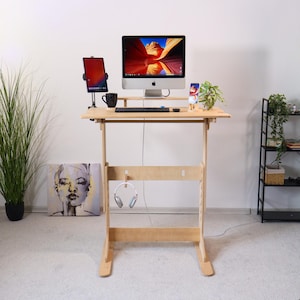 Adjustable Standing Desk: Foldable Plywood Sit Stand Desk