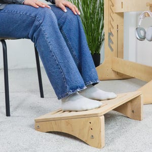 Footrest Adjustable Wooden Foot Rest Under Desk Foot Stool for Office Leg Support Custom Wood Footrest Desk Accessory Comfort Support Office