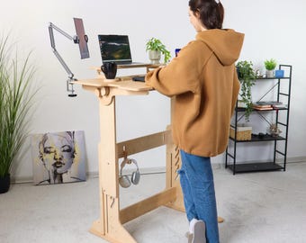 Adjustable Standing Desk: Ergonomic Laptop Stand, Sit-Stand Workstation