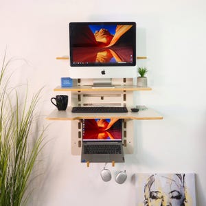 Escritorio de pared Estación de trabajo Organización de oficina en casa Mesa de pie Escritorio de madera contrachapada personalizado Regalo personalizado para compañero de trabajo Escritorio montado en la pared
