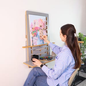 Regalo para artista Escritorio de pared Regalo para artista Escritorio de pared Mesa flotante Escritorio Murphy Mesa de estante de pared Mesa plegable para sentarse y pararse