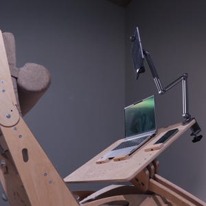 Verstellbarer Bürosessel: Ergonomischer Arbeitsplatz für zu Hause Bild 13