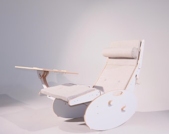 Zero Gravity Lounge Chair: Adjustable Plywood Recliner for Home Office & Relaxation