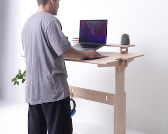 Computertisch aus Sperrholz, verstellbarer Stehschreibtisch, Büromöbel, Klappschreibtisch, zum Sitzen und Stehen, Arbeitstisch, Holz, platzsparender Schreibtisch, Büro, Geschenk für Ihn