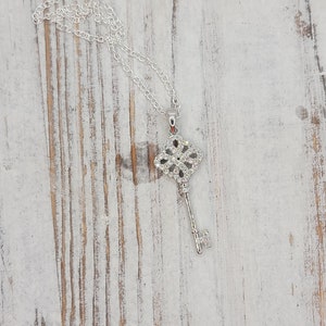 Silver Skeleton Key Necklace Gifts for Her