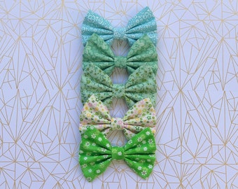 Floral Print Hair Bow