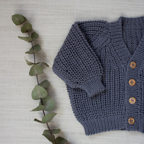 Fisherman's Rib Cardigan für Baby Kleinkind Strickanleitung pdf - THE OTTERFERRY CARDI