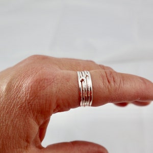 5 Band Set Sterling Silver Stack Rings - Dainty Hammered and polished SIlver Stack Rings - Stackable Silver Rings - Thin Silver Ring