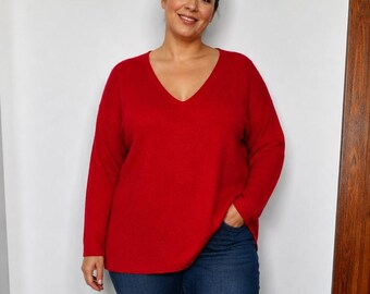 Vintage Red Sweater – Soft Oversized Knit Jumper, Cozy V-Neck Pullover, Made in Italy, Plus Size Sweater 4XL
