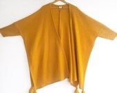 Knitted Yellow Cardigan, Vintage Yellow Poncho, Knitted Yellow Jacket, Knit Wool Poncho, Wool Cover Up, Warm Wool Winter, Overcoat.