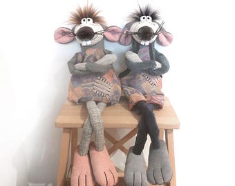 Muñeca de ratón grande de tela hecha a mano: muñeca textil coleccionable, regalo para baby shower, decoración infantil.