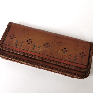 Bolso clutch estilo boho folk vintage de los años 40, bolso clutch, clutch de cuero, clutch antiguo, bolso de los años 40, bolso de cuero, clutch bolso marrón