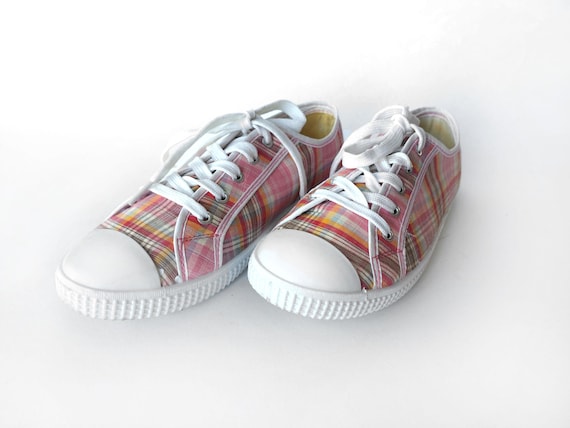 Vintage Checkered Sneakers: Pink & White Everyday Shoes, Sport Shoes- EU 40