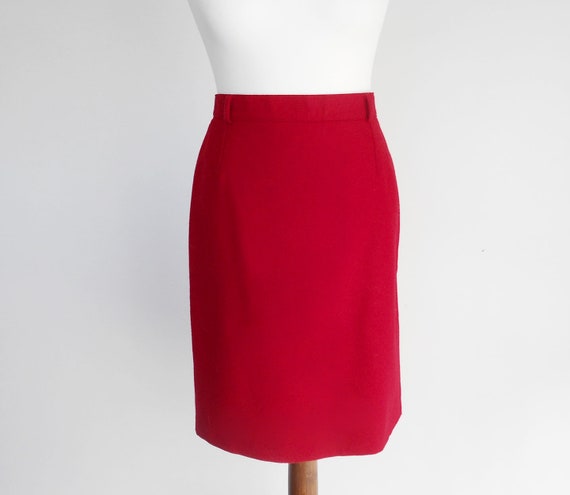 Bright red skirt Clearance