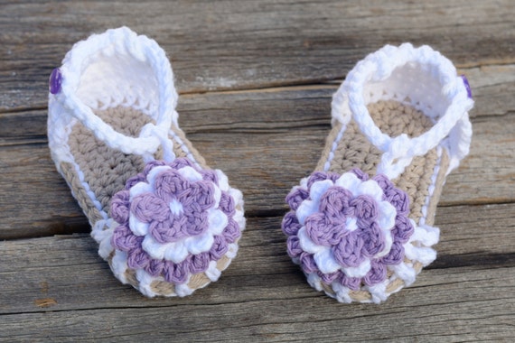 crochet baby flower sandals