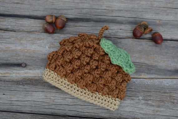 acorn baby hat