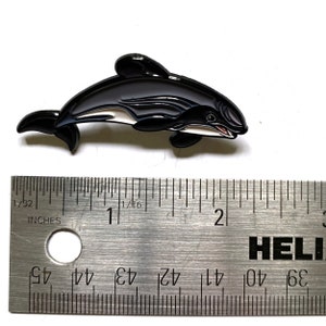 Hector's Dolphin Pin Dolphin Awareness Series image 2