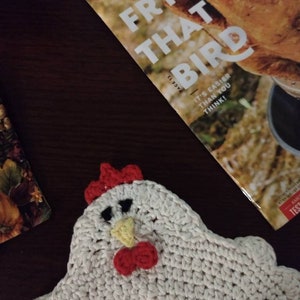 Double Thick Crochet Chicken Potholder, Handmade Chicken Hot Pad, Chicken Trivet, Chicken Kitchen Décor, Funny Chicken, Pot holder, Hot Pad, image 6