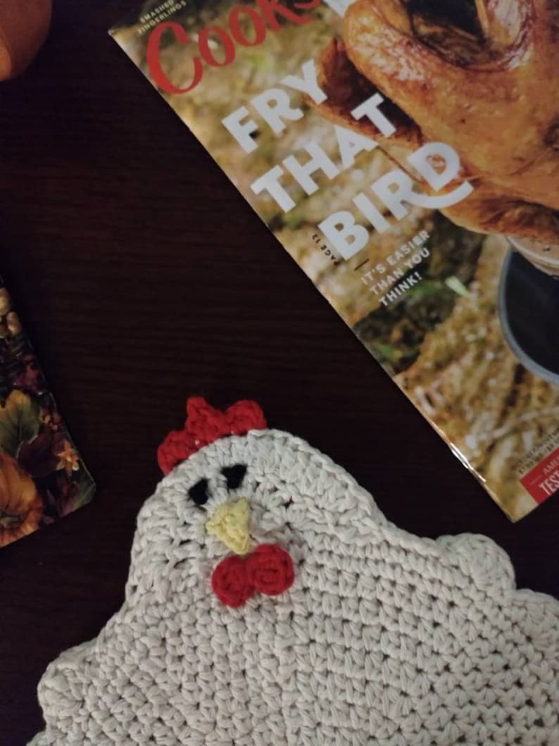 Double Thick Crochet Chicken Potholder, Handmade Chicken Hot Pad, Chicken Trivet, Chicken Kitchen Décor, Funny Chicken, Pot holder, Hot Pad, image 6