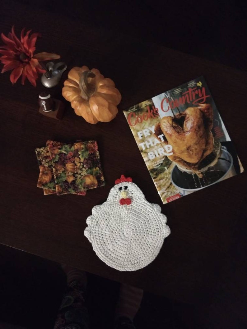 Double Thick Crochet Chicken Potholder, Handmade Chicken Hot Pad, Chicken Trivet, Chicken Kitchen Décor, Funny Chicken, Pot holder, Hot Pad, image 5