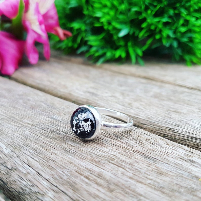 Ashes Sterling Silver Round or Oval Ring x