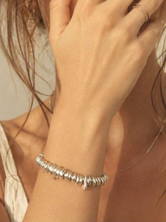 Hill tribe thick  silver bracelet . Solid 92.5  silver . Handmade thick  silver bracelet