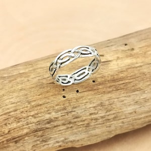 Celtic Pattern 925 Silver Band Ring