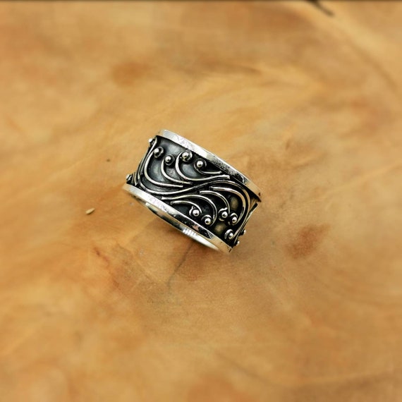 925 Silver Oxidized Band Ring, Boho Band Ring with Vine Pattern, Tendriled Band Ring