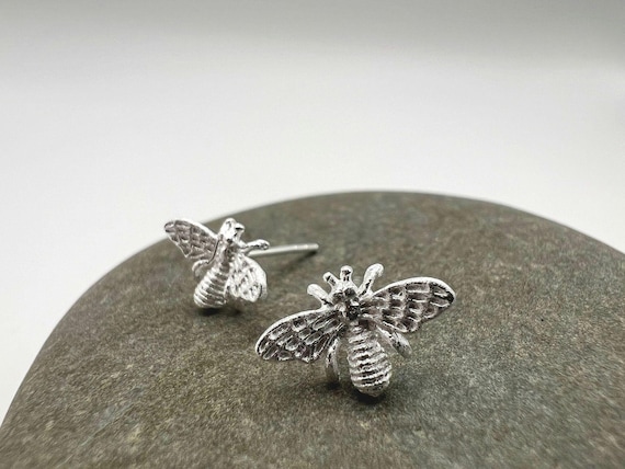 Bee Stud Earrings 925 Silver • Matte Insect Earrings • Nature Lover Gifts • Handmade Silver Bee Jewelry