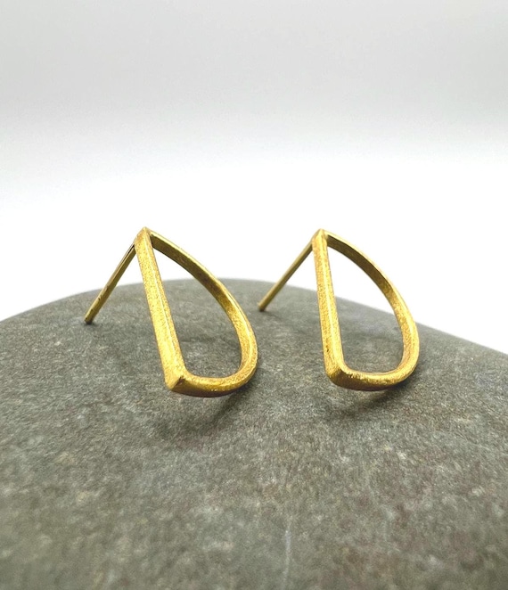 atte Gold Semicircle Stud Earrings • 18K Gold Plated 925 Silver Minimalist Geometric Studs