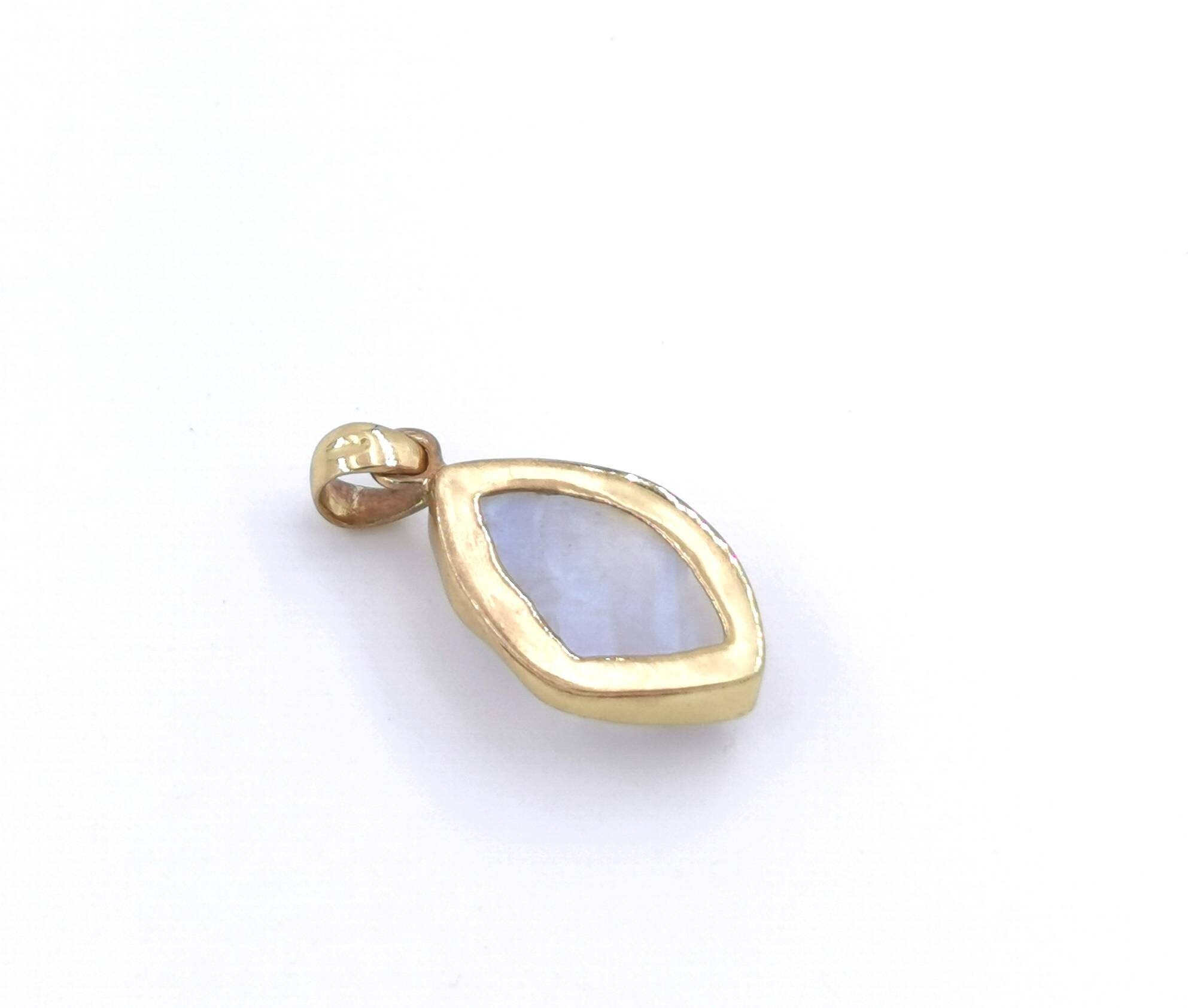 Raw Rainbow Moonstone Pendant 18k Gold Plated 925 Silver With Chain