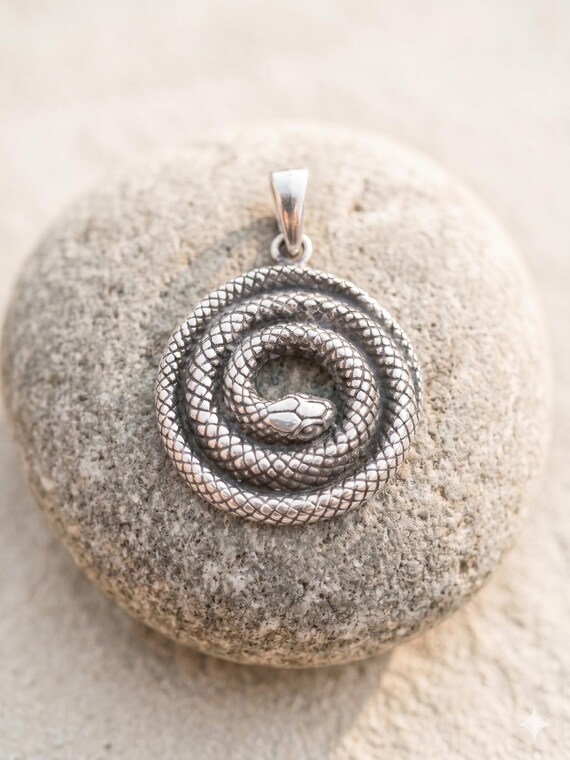 Curled Snake 925 Sterling Silver Pendant with Chain