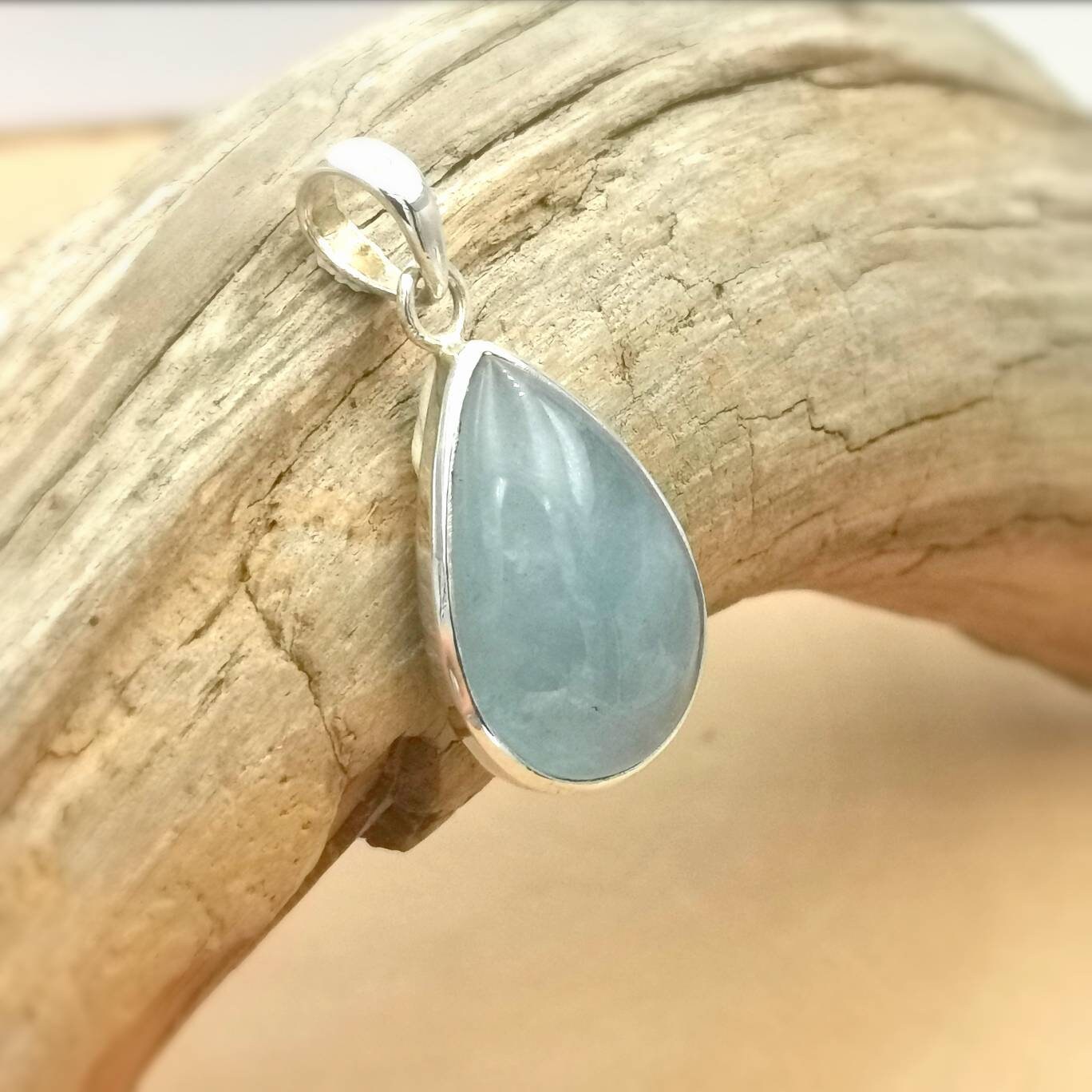 Natural Aquamarine Pendant 925 Silver, Aquamarine Drop Pendant with Chain