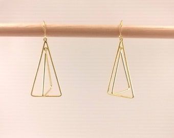 Orecchini a doppio triangolo in argento 925 placcato oro 18k