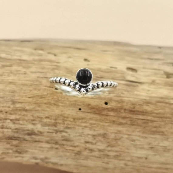 V Shape Boho Ring 925 Silver with a Round Rainbow Moonstone and Ball Pattern