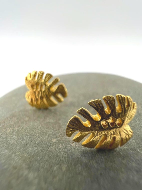 Matte Monstera Leaf Studs – 18k Gold Plated 925 Silver Botanical Earrings