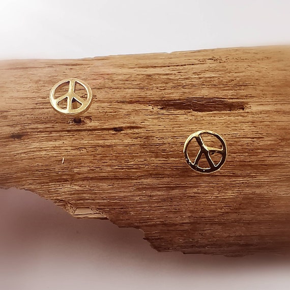 Tiny Peace Symbol Stud Earrings 18K Gold Plated 925 Silver