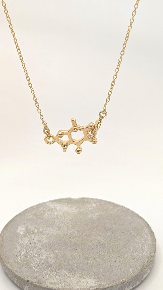 Caffeine Necklace Small – Molecular Structure Pendant – 18K Gold Plated 925 Silver / Silver