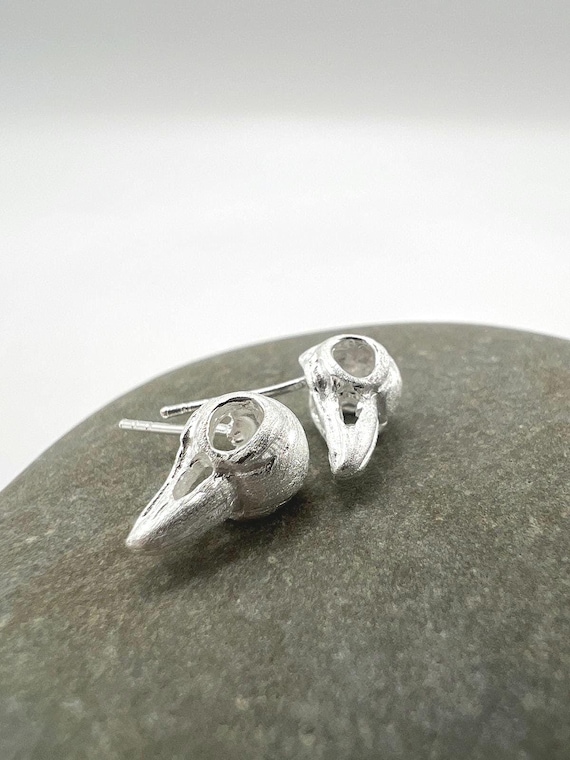 925 Sterling Silver Bird Skull Stud Earrings | Gothic Nature Jewelry | Anatomical Raven Crow Skull | Alternative Statement Earrings Gift