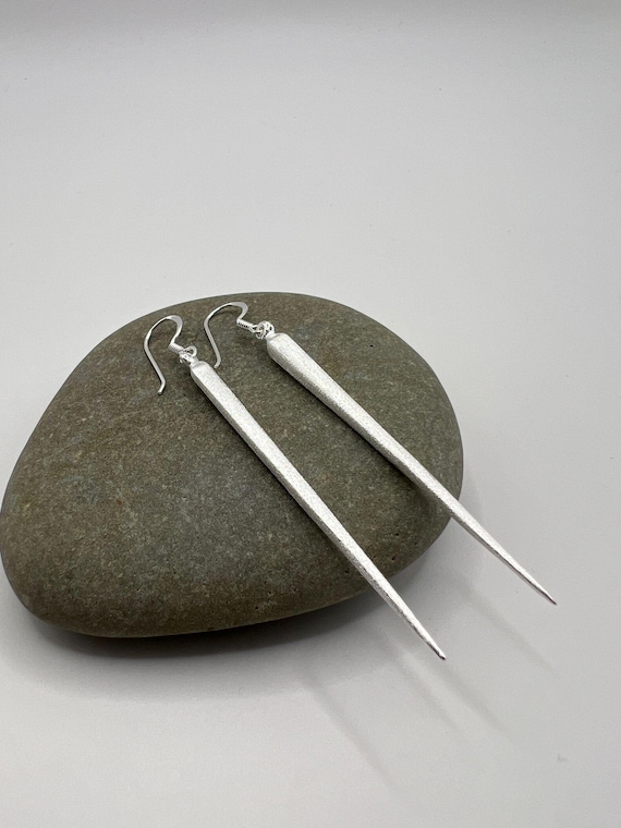 Long Spike Earrings 925 Silver Matte • Unisex Statement Dangles • Minimalist Linear Design • Bold Silver Jewelry