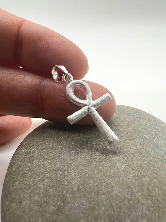 Ankh Pendant • Matte 925 Silver Charm