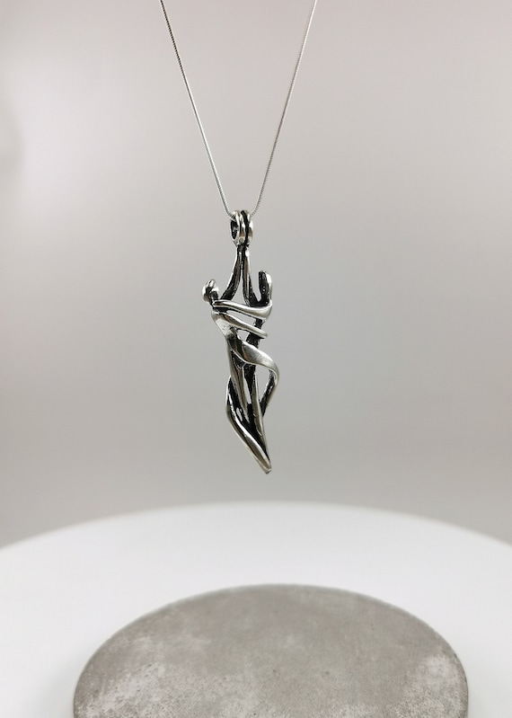 Lovers Pendant 925 Silver, Embracing Couple Necklace