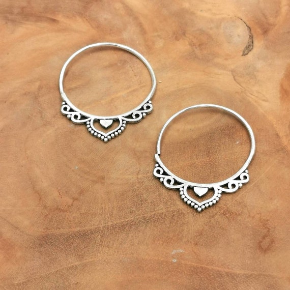 Elegant Silver Boho Hoop Earrings with Oriental Pattern