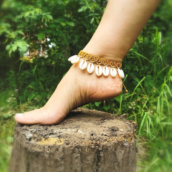 Macrame Anklet with Natural Cowrie Shells and Brass Beads, Adjustable Macrame Anklet