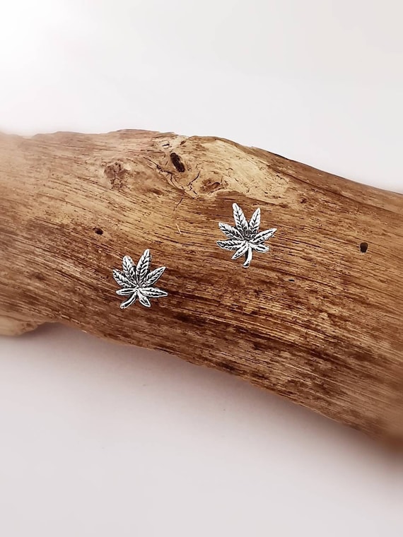 Cannabis Leaf Studs 925 Silver/Gold Plated, Marihuana Leaf Earrings, Weed Stud Earrings