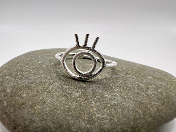 925 Silver Eye Ring - Evil Eye Protection Ring - Matte Finish Spiritual Jewelry - Delicate Band Third Eye Symbol - Mystical Amulet Ring